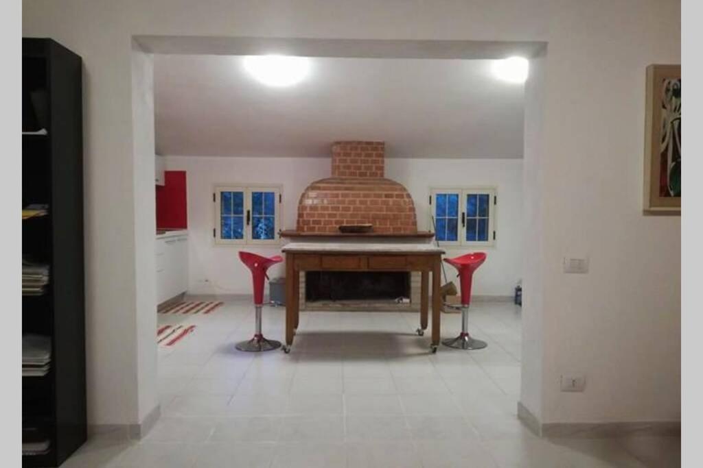 Big Relax Apartment With Swimming Pool And A Peaceful Garden In A Private Villa Sestu Buitenkant foto